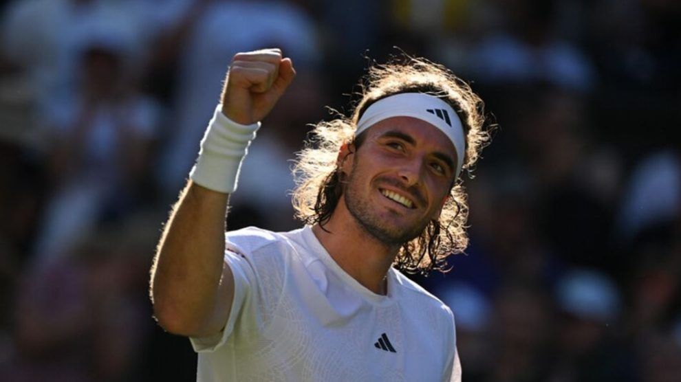 tsitsipas club 300 victorias