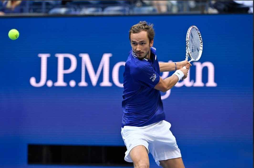 Medvedev: “Si quieres seguir en lo más alto, tienes que mejorar sin parar”