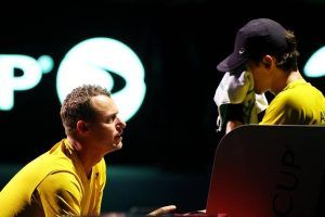 hewitt otra vez muy cerca