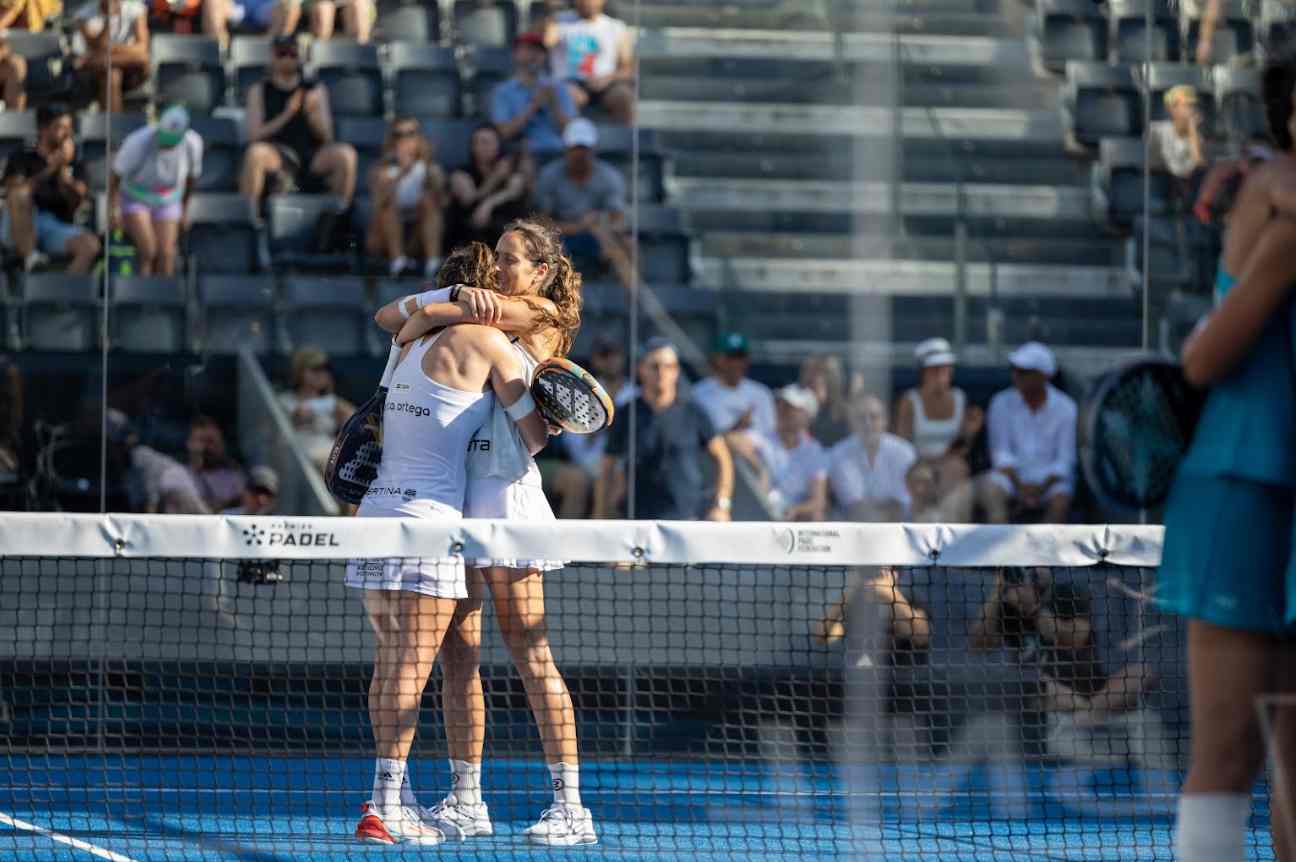 triay ortega continúan pareja
