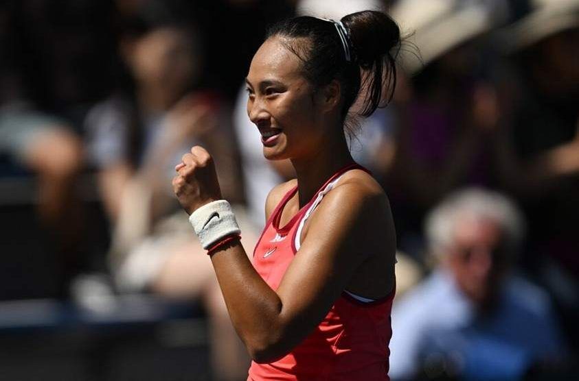 zheng contenta jugar contra djokovic mixto