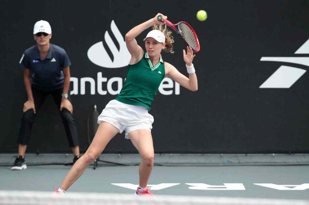 Bucsa aplasta en su debut en la qualy de Adelaida