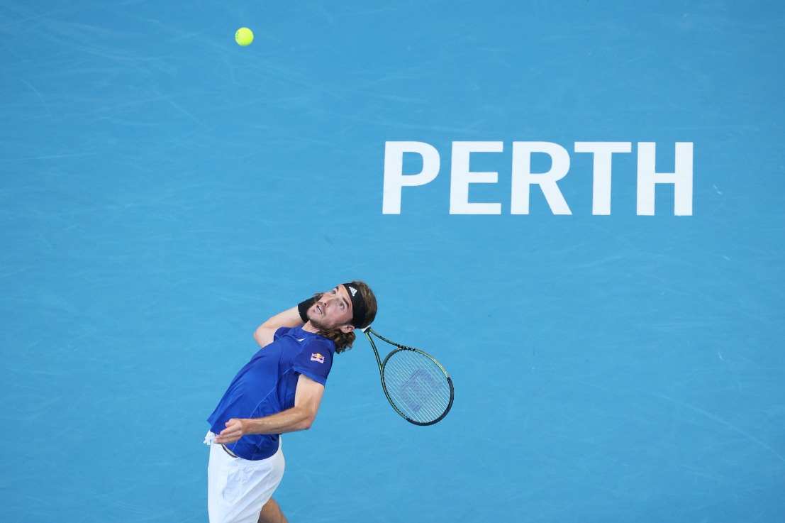 Tsitsipas: “Logré encontrar el ritmo y equilibrio adecuados hacia el segundo y tercer set”