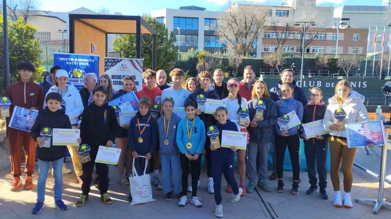 Los campeones de la Copa de Plata Memorial Jaime Riaño