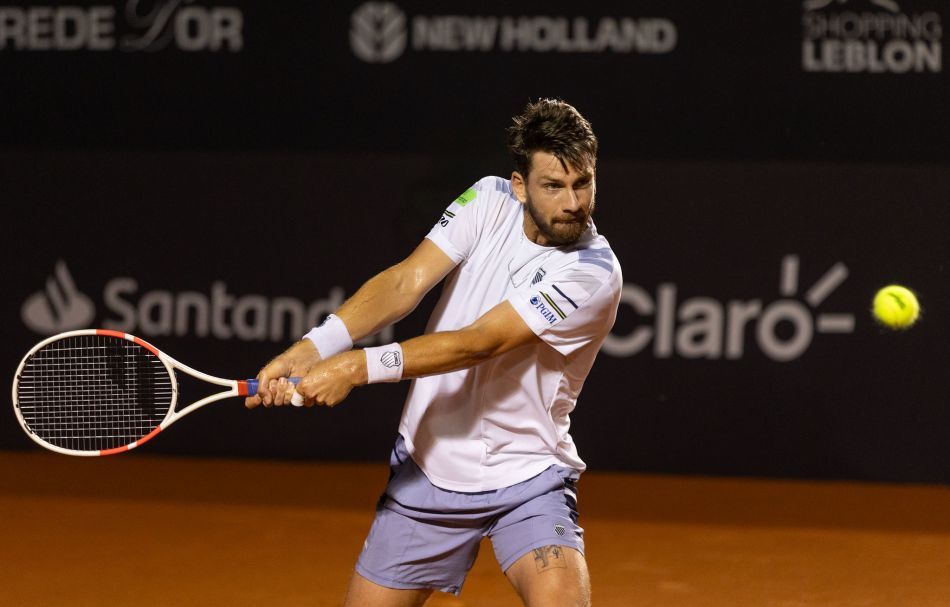 Norrie supera su estreno en Río de Janeiro