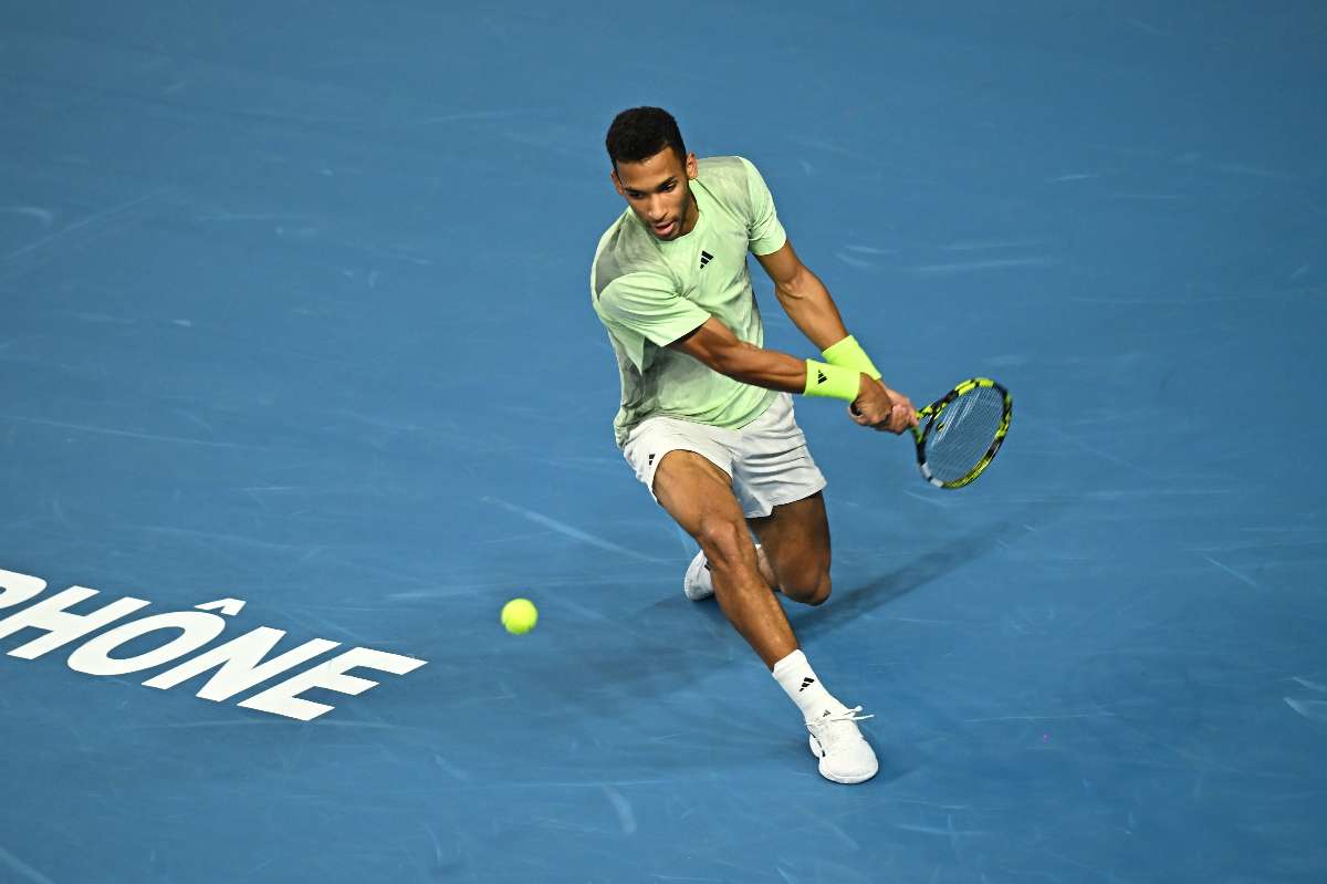 Auger-Aliassime saca adelante un duro duelo ante Cressy en el ATP Rotterdam