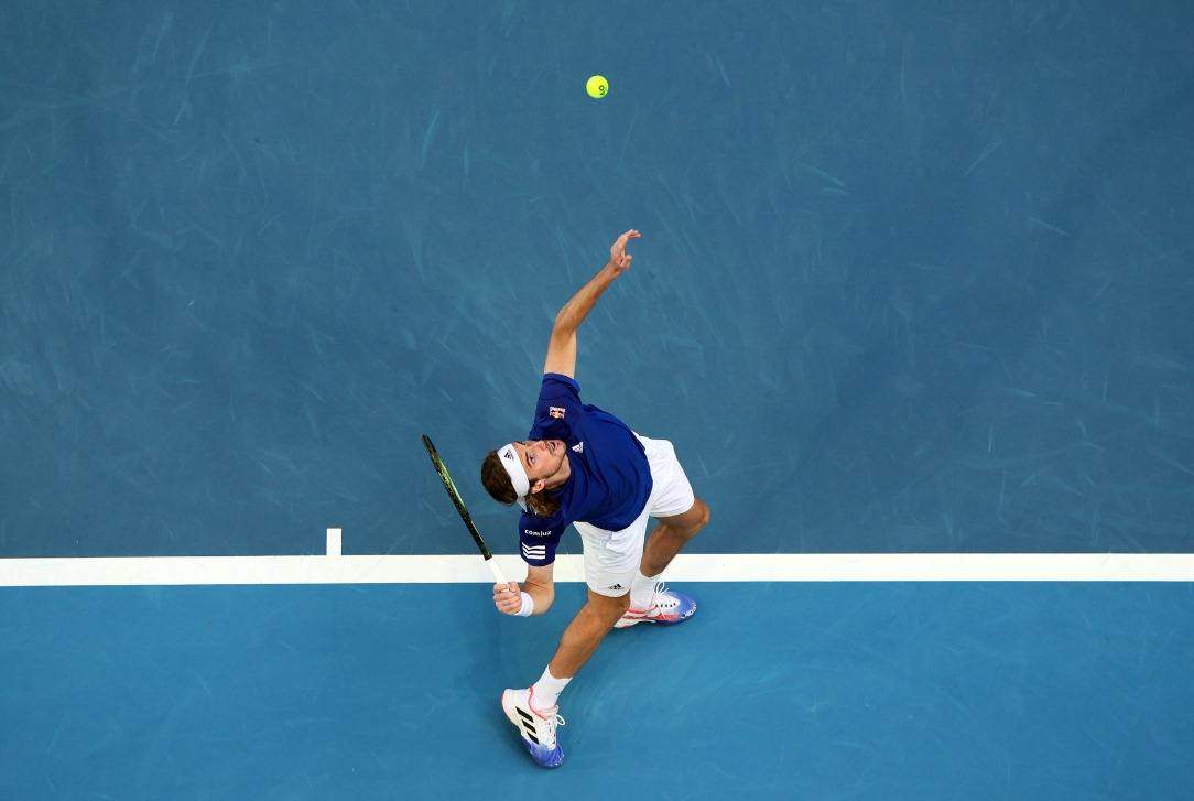 Tsitsipas se lleva el primer punto ante Rumania en la Copa Davis
