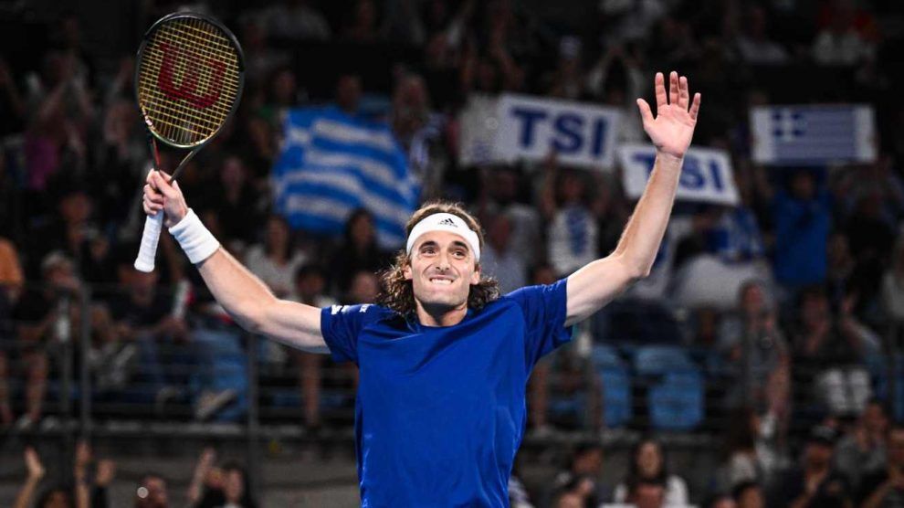 Hermanos Tsitsipas sentencian serie Rumanía