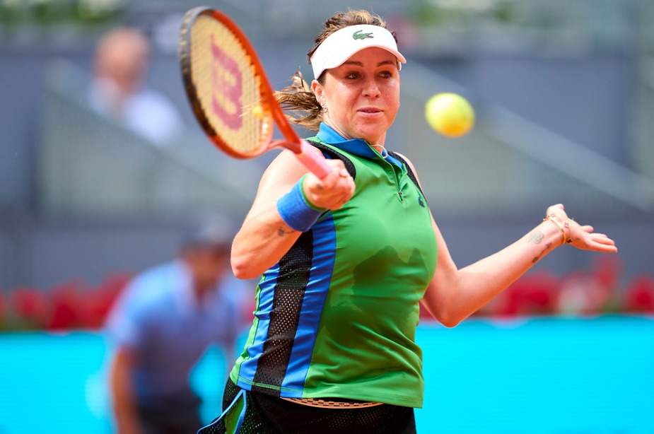pavlyuchenkova vondrousova wta doha