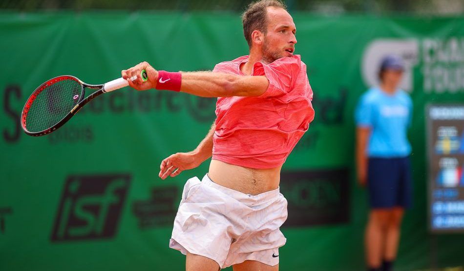 madaras suspensión cuatro años