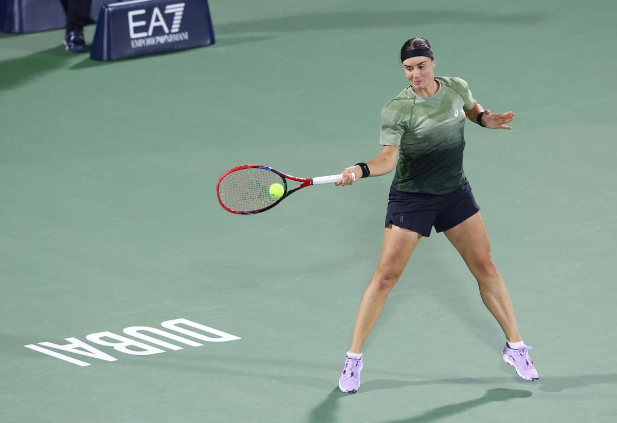 Kalinina remonta una dura batalla ante Wozniacki en el Miami Open