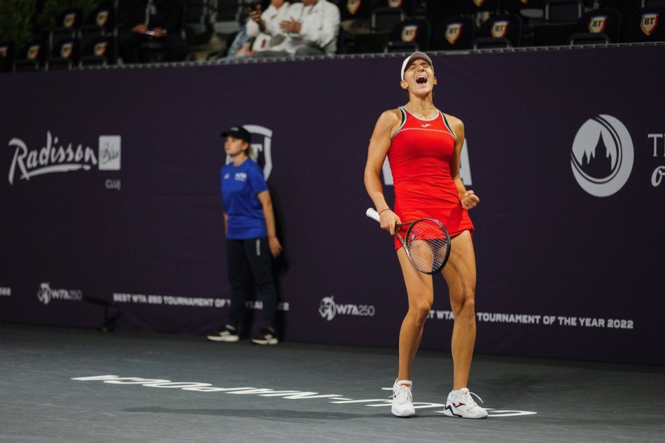 Masarova vence en sets corridos para seguir en Charleston