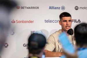 alcaraz pensando jugar final