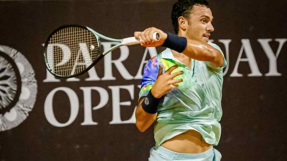 oliveira anuncia representará venezuela
