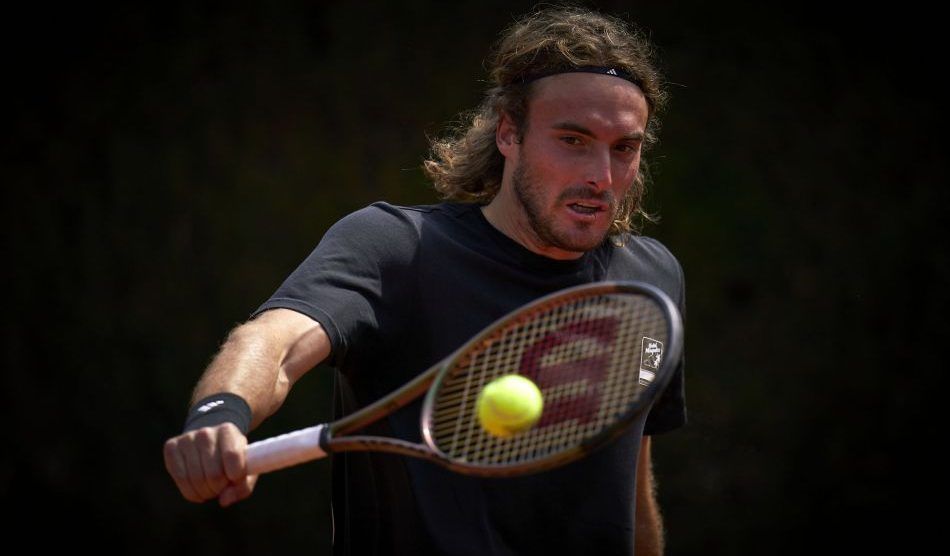 televisión horario atp barcelona carballés tsitsipas