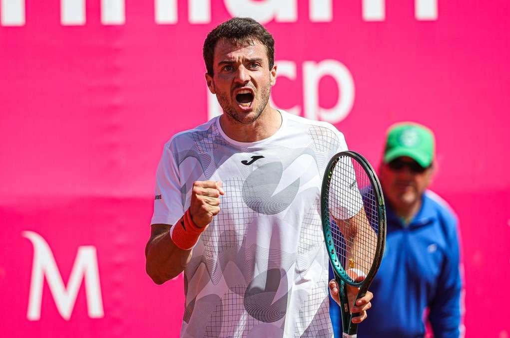 Pedro Martínez también gana en el ATP Estoril