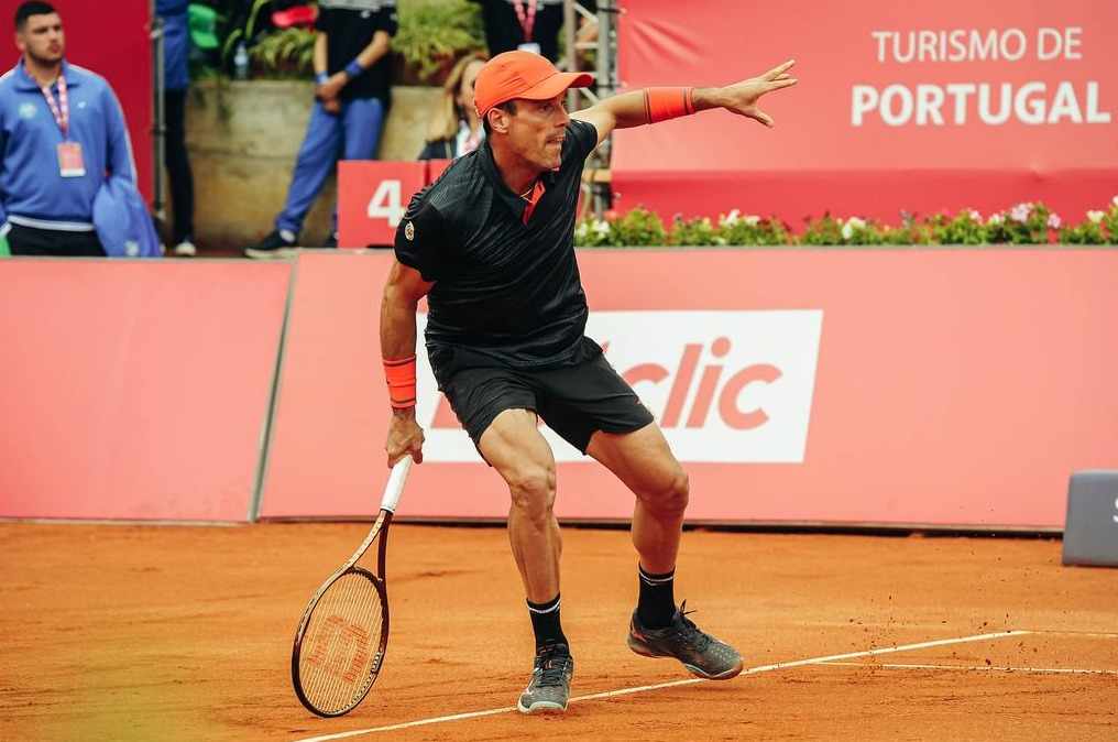 Roberto Bautista se despide con honores en Barcelona