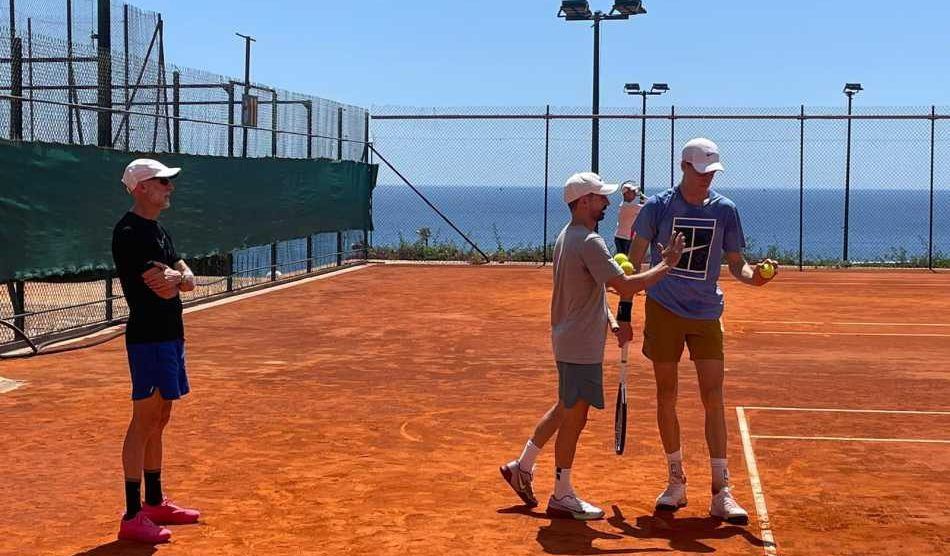 sinner empezó preparar roland garros