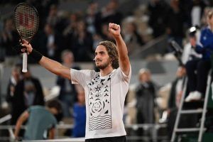 tsitsipas impedir alcaraz juegue cómodo