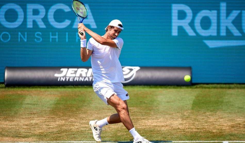 Harris Riedi Challenger Surbiton