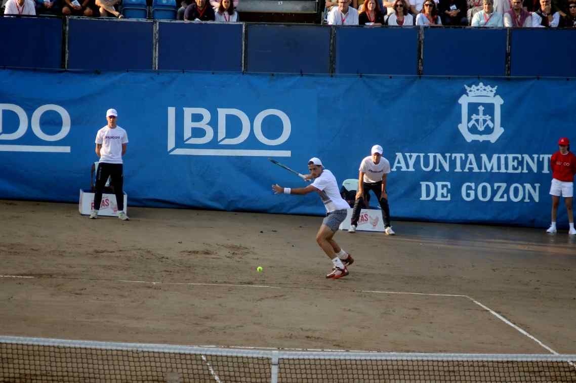 Cachín supera a Butvilas para ser el primer finalista en Luanco