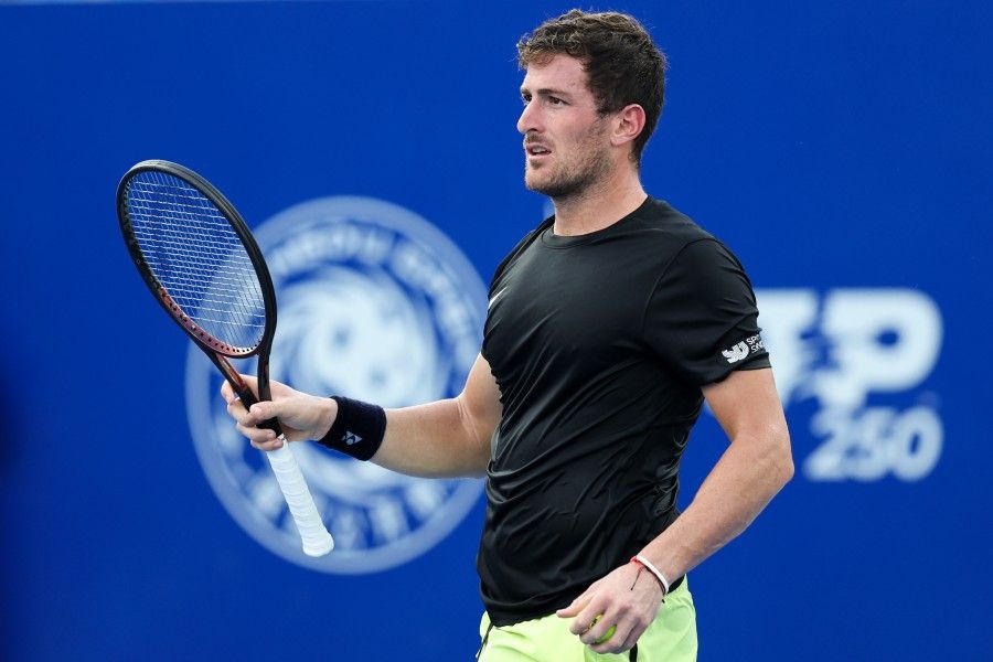 La creatividad de Bublik supera el corazón de Gómez