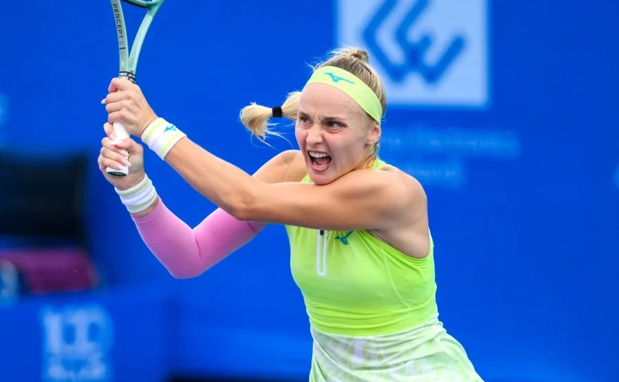 Boulter Sramkova Billie Jean King Cup
