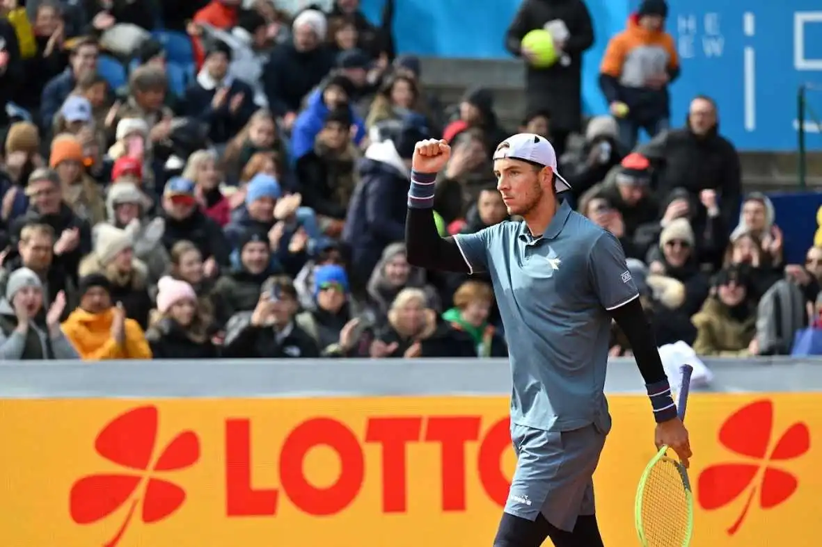 Struff brilla y Alemania sella su pase a las semifinales de la Davis