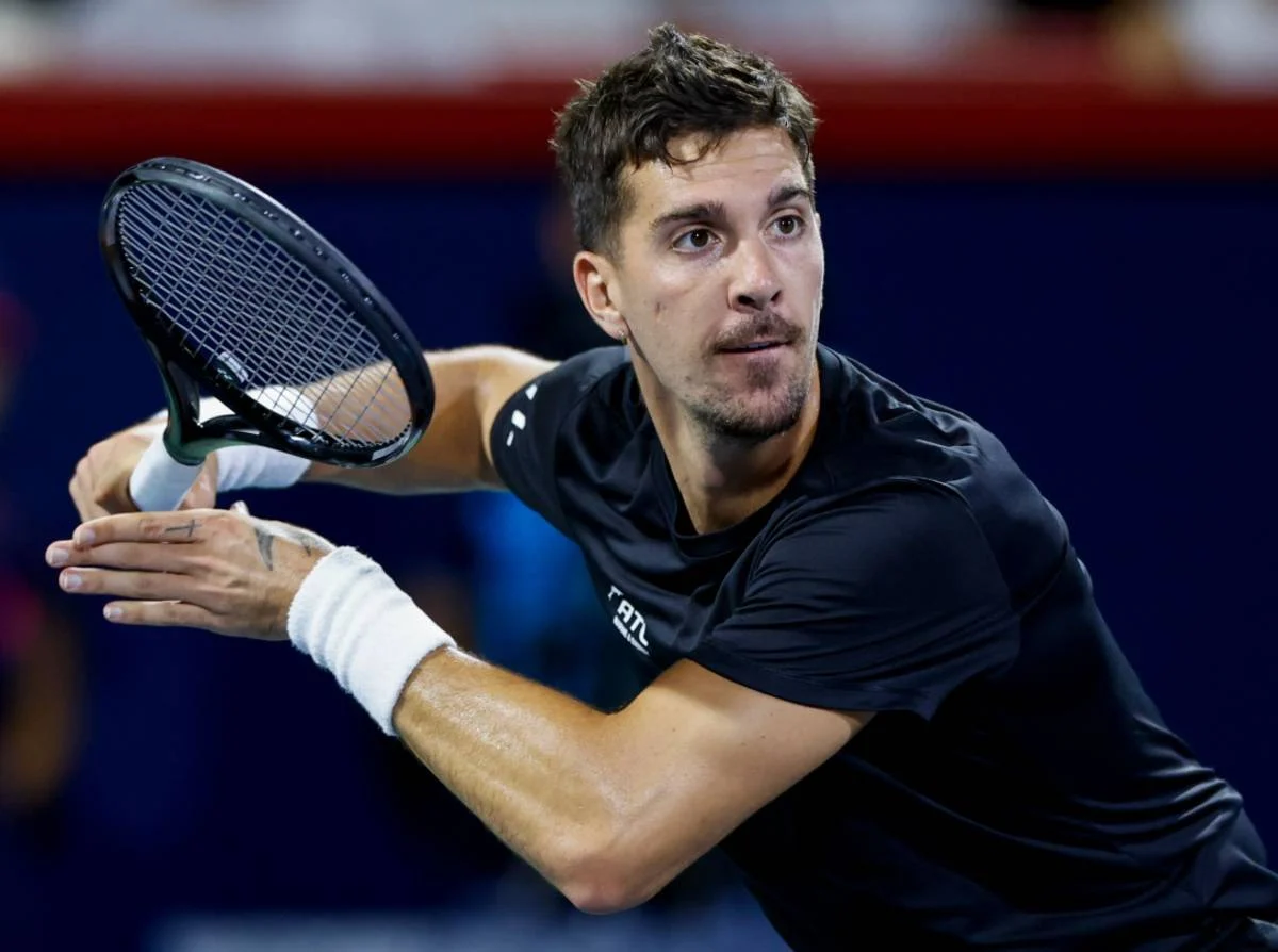 kokkinakis recibe una wild card para jugar en adelaida