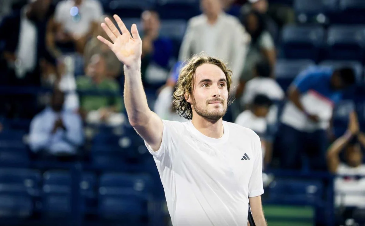 Afirmándose en el terreno: Tsitsipas firma un triunfo de confianza en Dubái