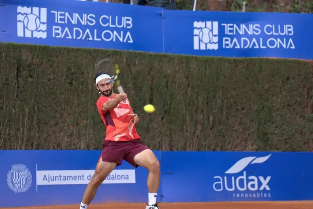 itf badalona tres españoles y el vigente campeon semifinales
