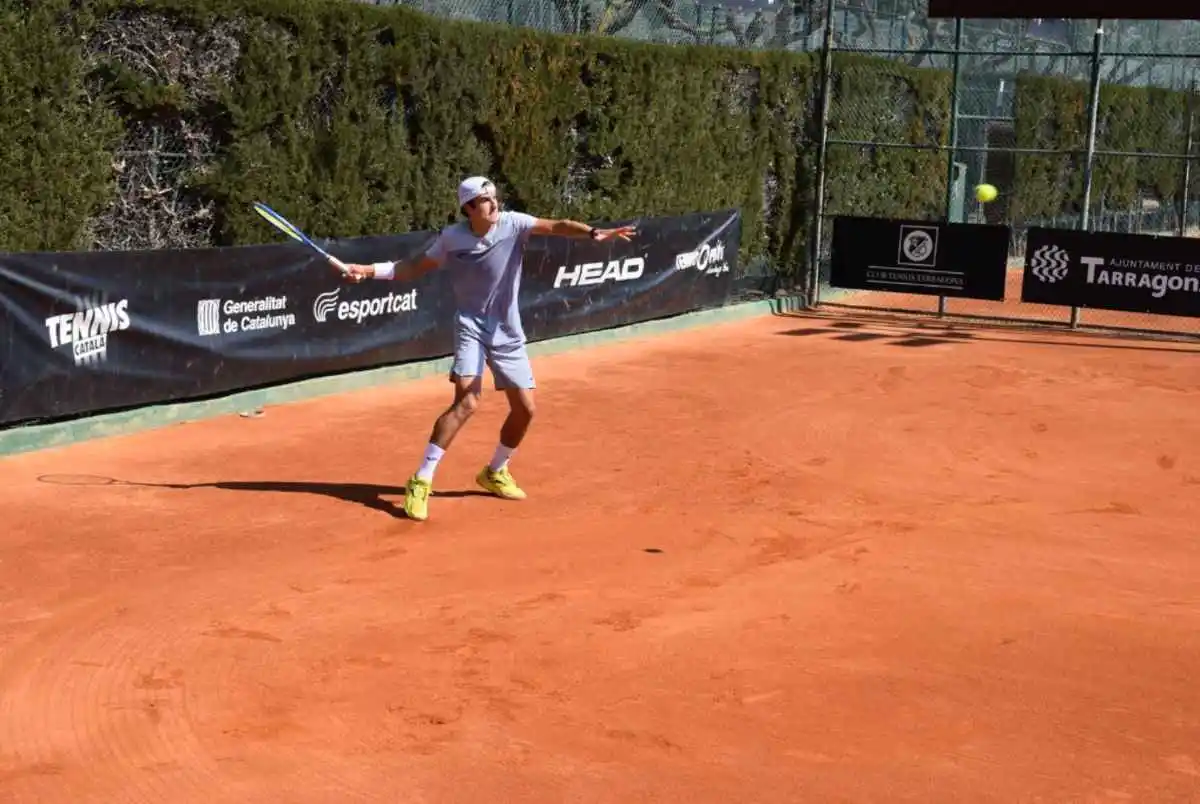 itf tarragona sanchez izquierdo y santamarta se plantan en semifinales