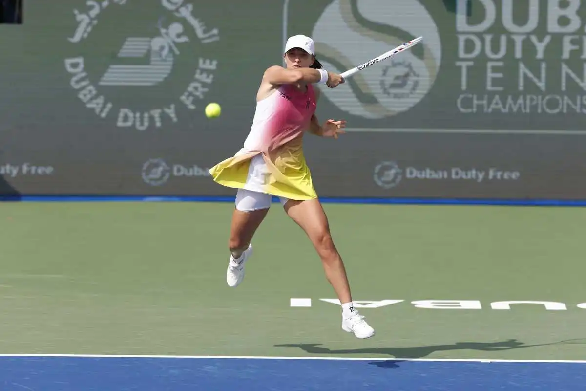 swiatek mertens miami open 2025