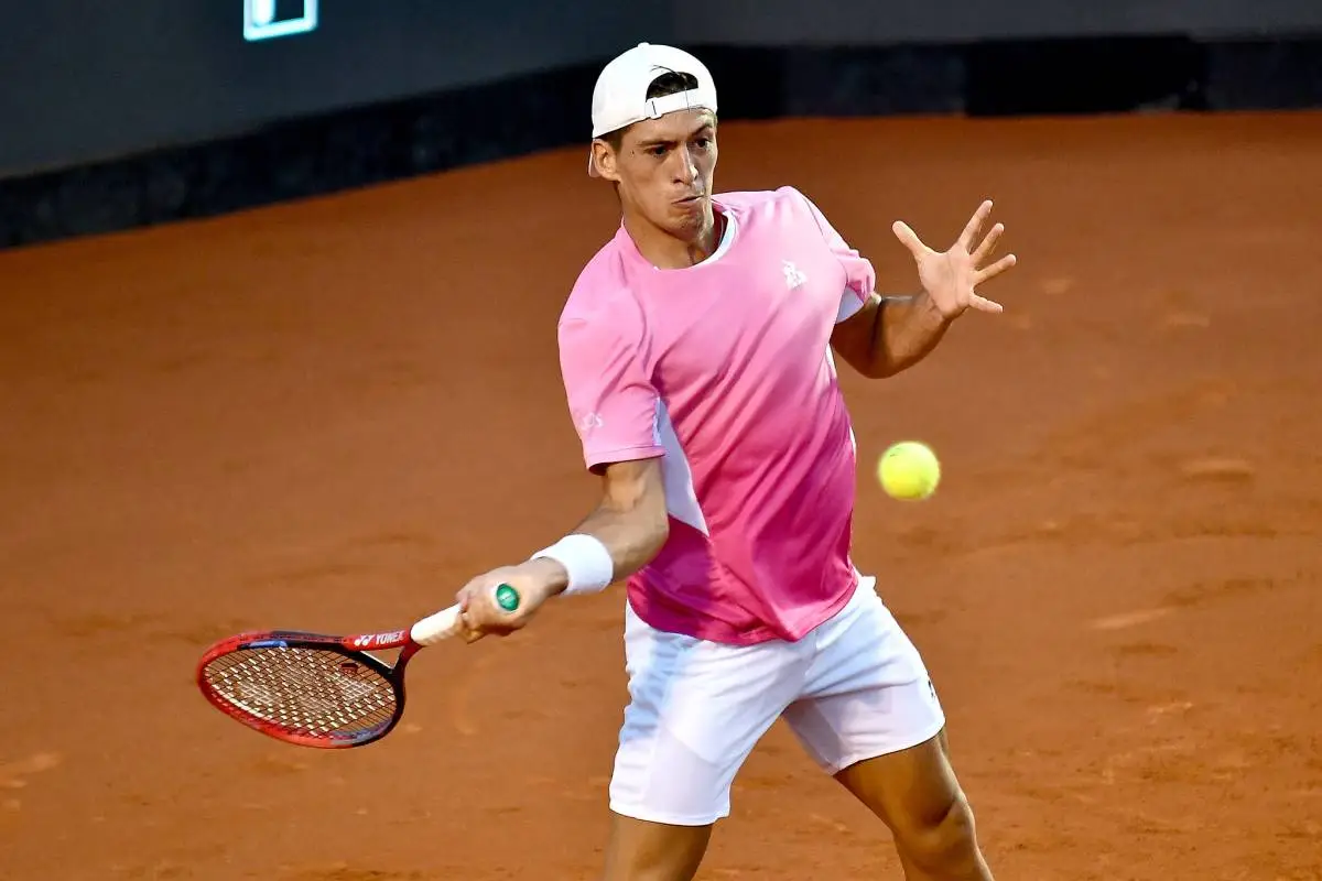 Dominio absoluto: Báez impone su tenis y es finalista en Bucarest
