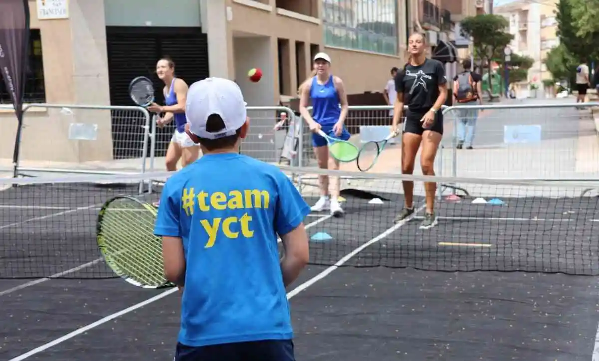 el street tennis toma las calles de yecla antes de su torneo internacional