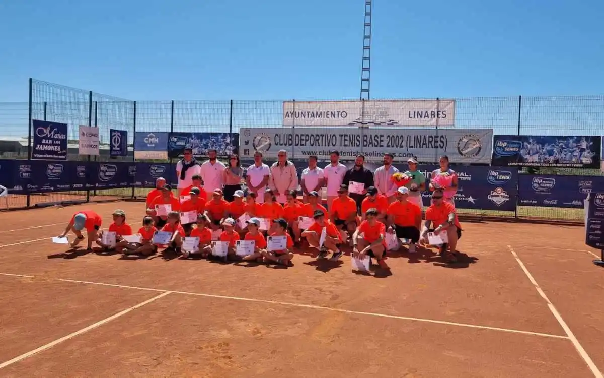 ibp tenis: nikola djukic y lorena solar salen campeones en cieza y linares