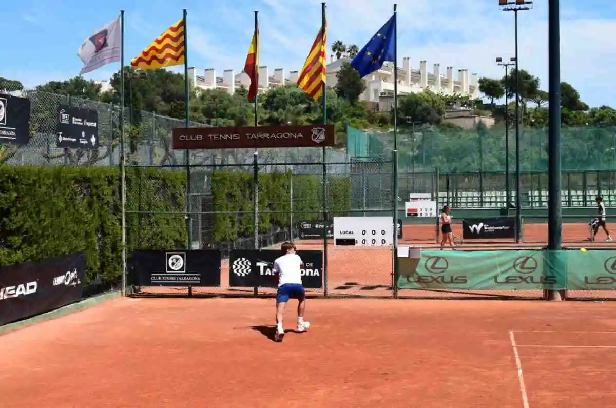 itf junior red cup: las jovenes promesas se dan cita en el club tennis tarragona