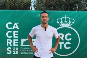 Javi Barranco y su debut en el IBP Cáceres El club tiene unas instalaciones espectaculares