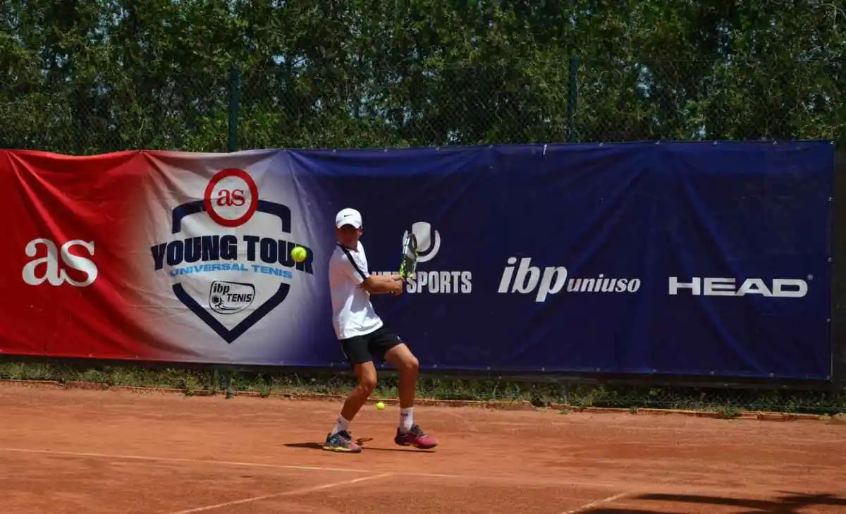 gran torneo del as young tour en el cd saladar