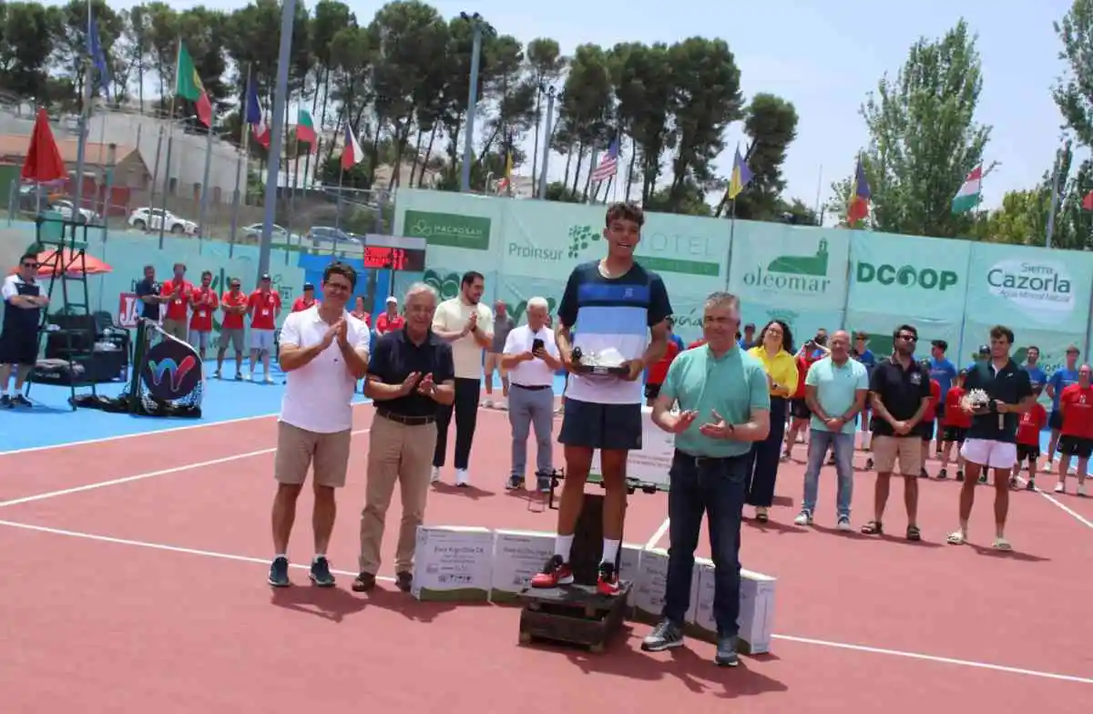 itf martos: darwin blanch puede con el gran favorito y se proclama campeon