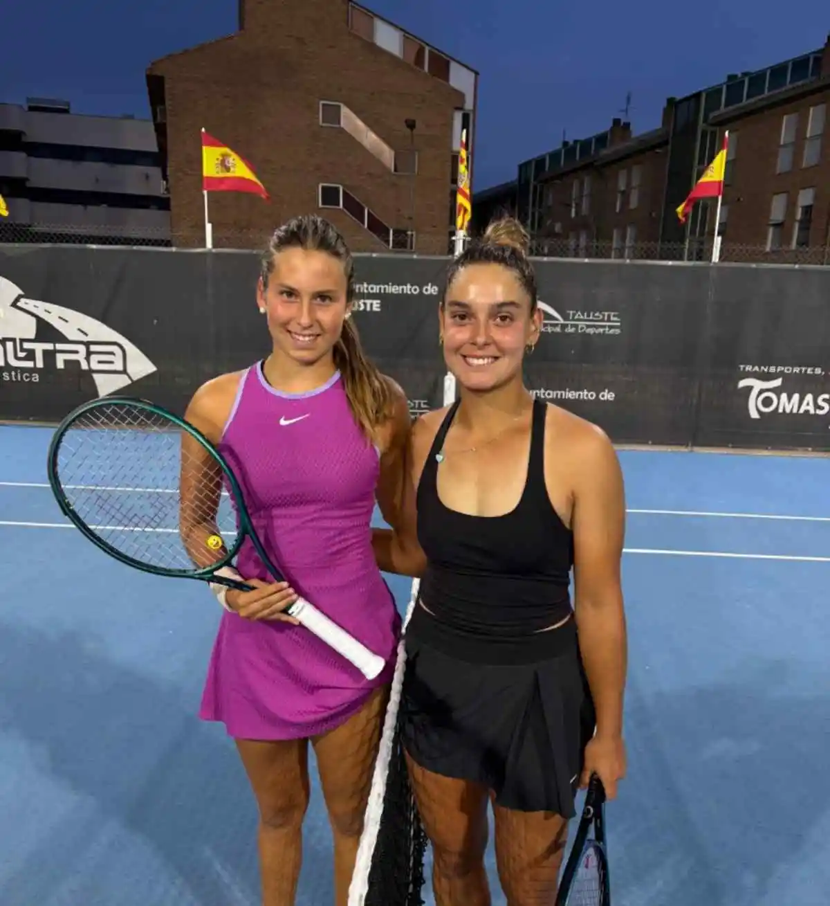 itf tauste: las favoritas y la vigente campeona avanzan a semifinales