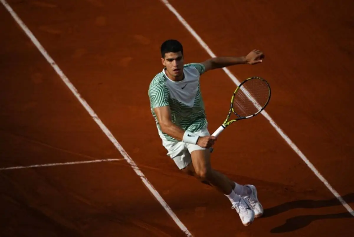los records de alcaraz tras ganar roland garros 2025