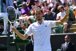 medvedev michelsen atp halle 2025