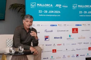 toni nadal alcaraz tiene las condiciones para superar la carrera de rafa