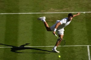 alcaraz struff wimbledon 2025