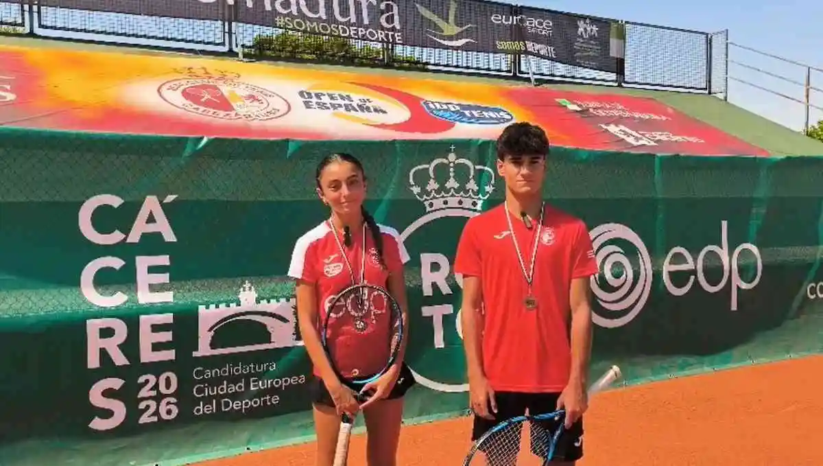 carlota martin y jaime quiros la felicidad de los recogepelotas en el ibp caceres