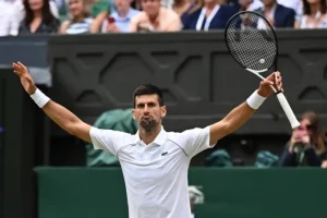 djokovic siempre disfruto de esta pista excepto quizas en el segundo set