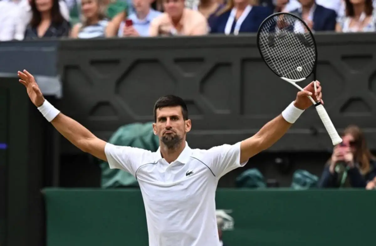 djokovic siempre disfruto de esta pista excepto quizas en el segundo set