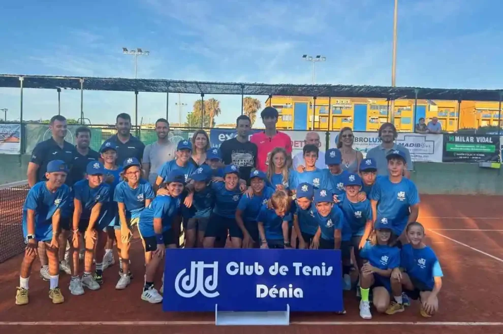 itf denia: javi barranco logra el primer titulo de la temporada tras una gran semana