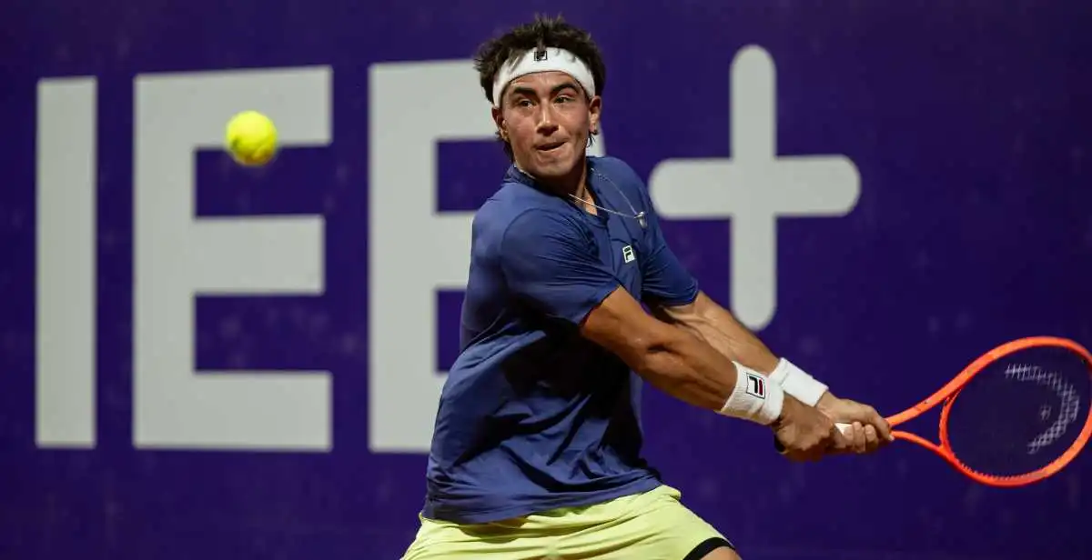 Adiós rápido: Comesaña no encuentra respuestas en Wimbledon 9 moutet comesaña wimbledon 2025